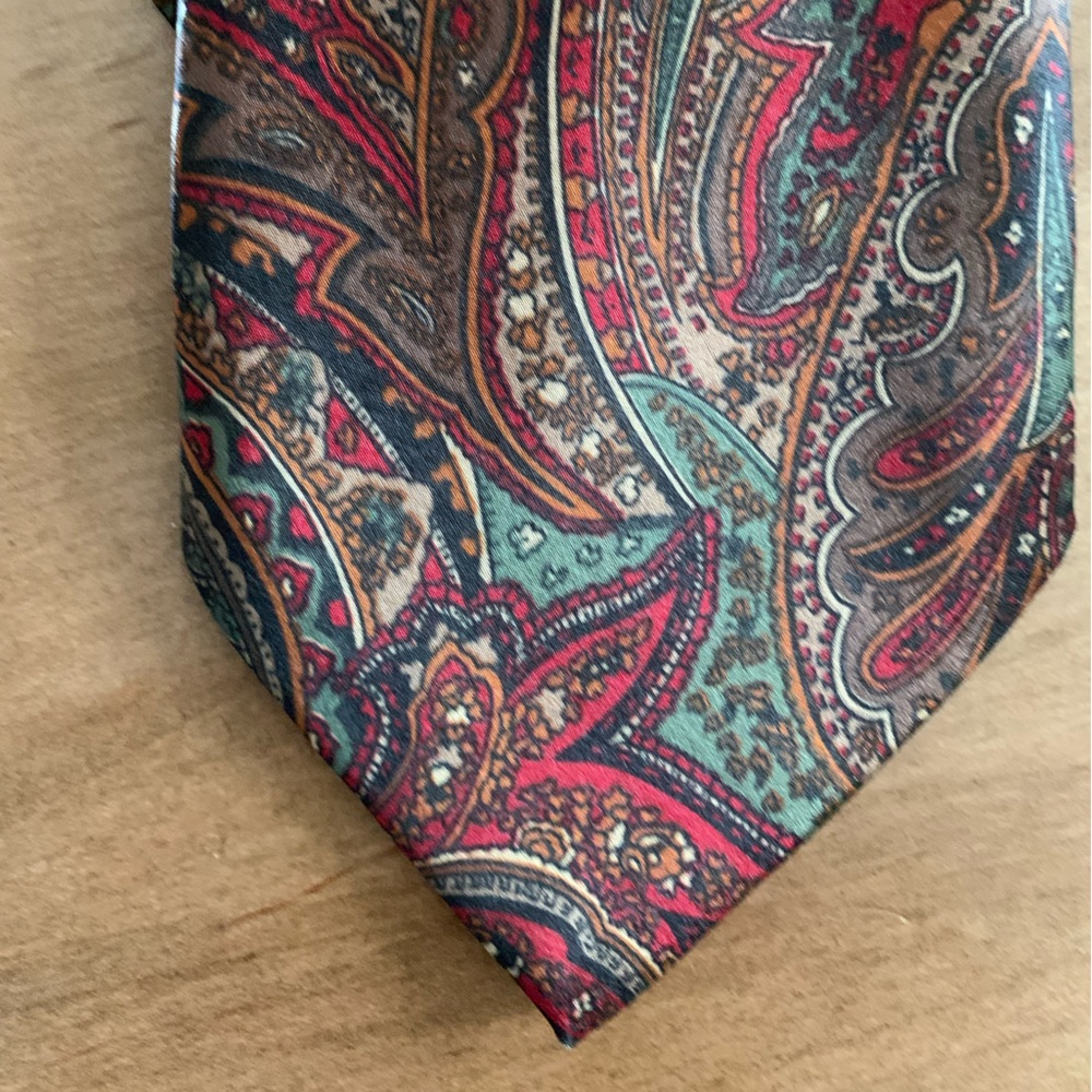 Multi-coloured tie - Picture 2 of 3